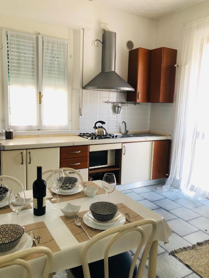 Appartamento Laura A 2 Passi Dal Mare Римини Екстериор снимка