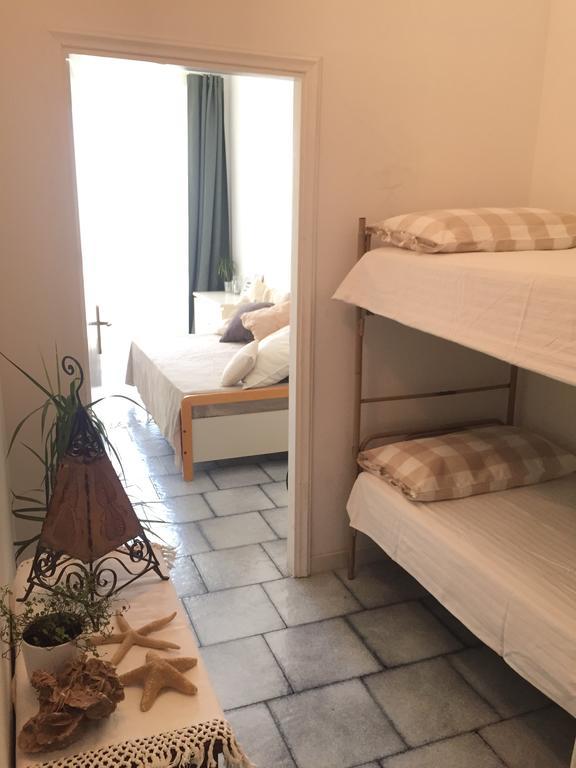 Appartamento Laura A 2 Passi Dal Mare Римини Екстериор снимка
